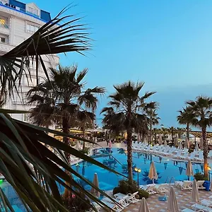 hotellátogatás